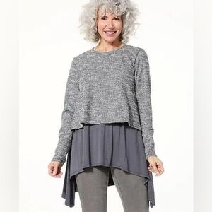 DG2 by Diane Gilman Gray Layered Top
